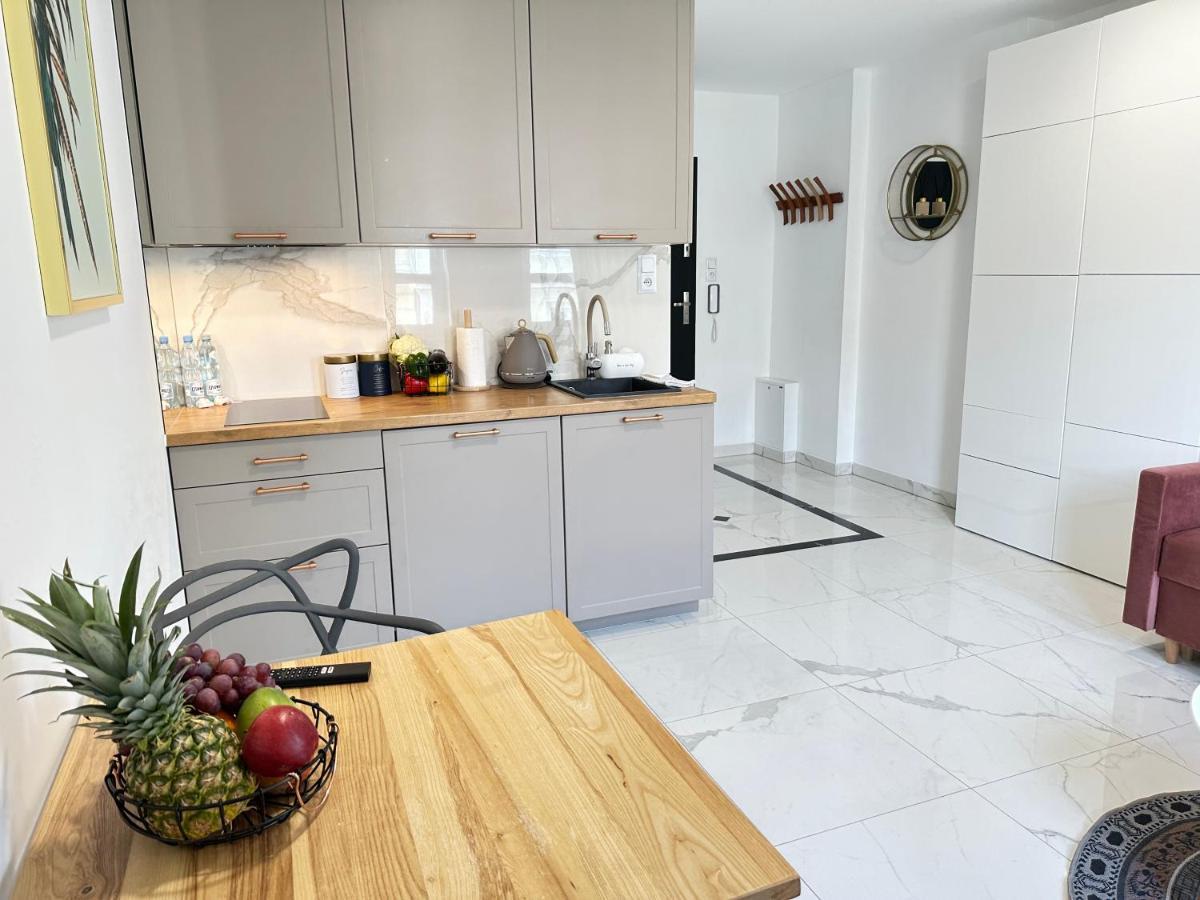 Moveen! Wynajem Apartamentow We Wroclawiu! 10 Minut Od Centrum Bagian luar foto