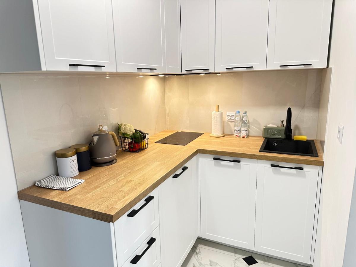Moveen! Wynajem Apartamentow We Wroclawiu! 10 Minut Od Centrum Bagian luar foto