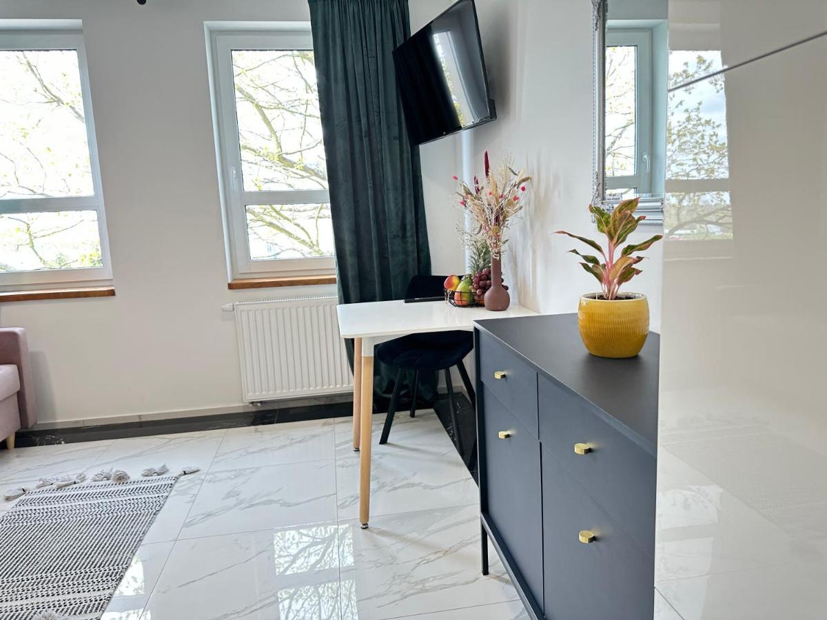 Moveen! Wynajem Apartamentow We Wroclawiu! 10 Minut Od Centrum Bagian luar foto