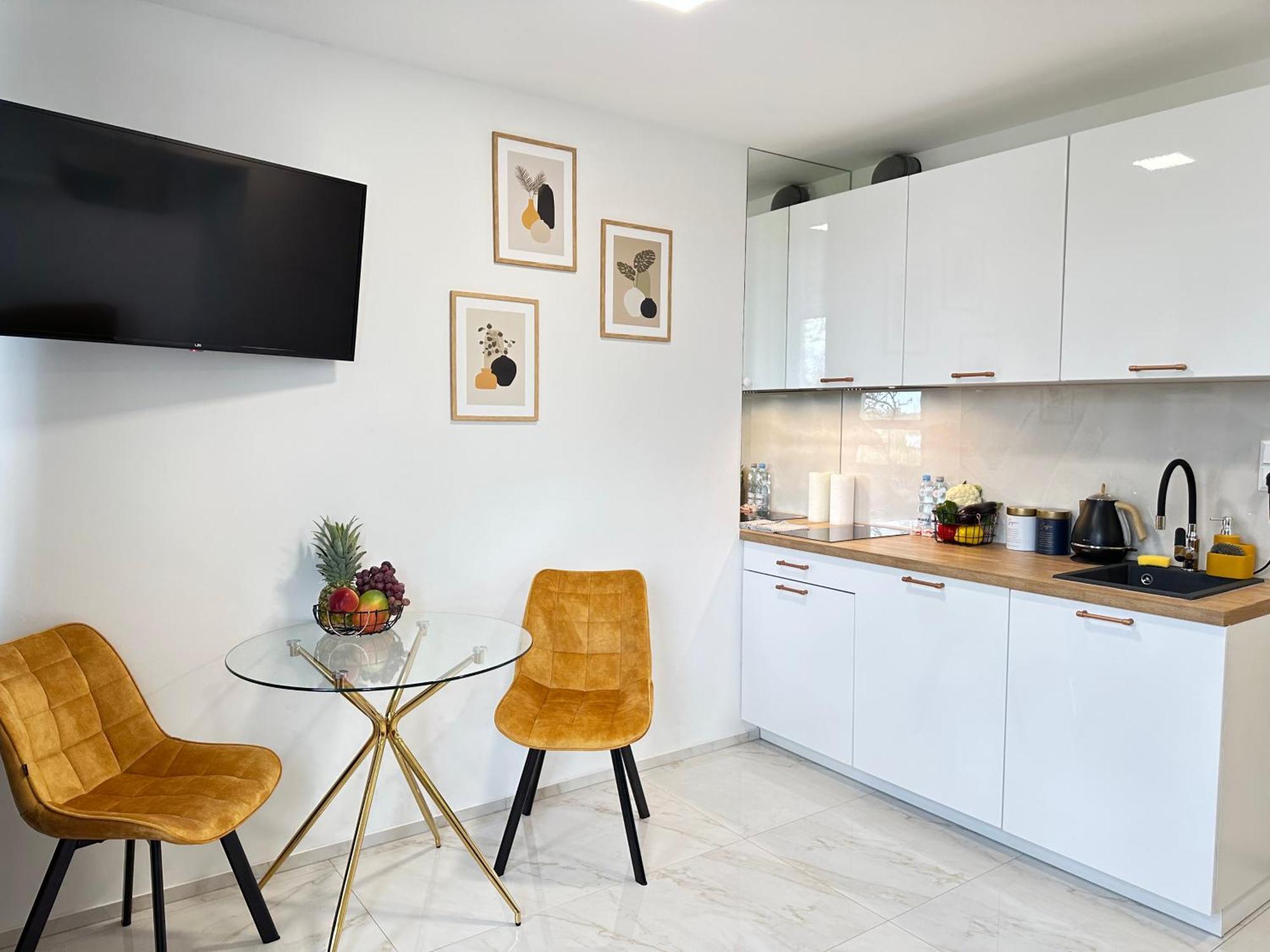 Moveen! Wynajem Apartamentow We Wroclawiu! 10 Minut Od Centrum Bagian luar foto