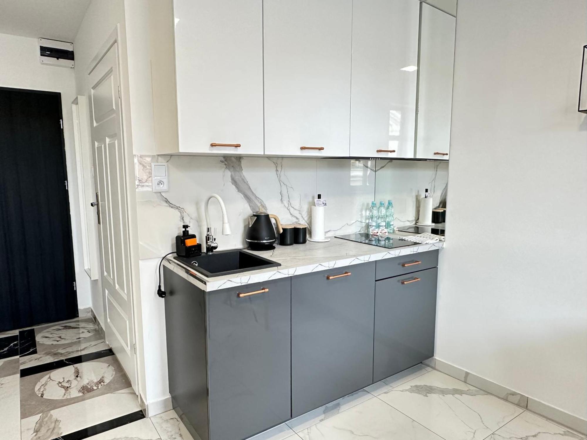 Moveen! Wynajem Apartamentow We Wroclawiu! 10 Minut Od Centrum Bagian luar foto