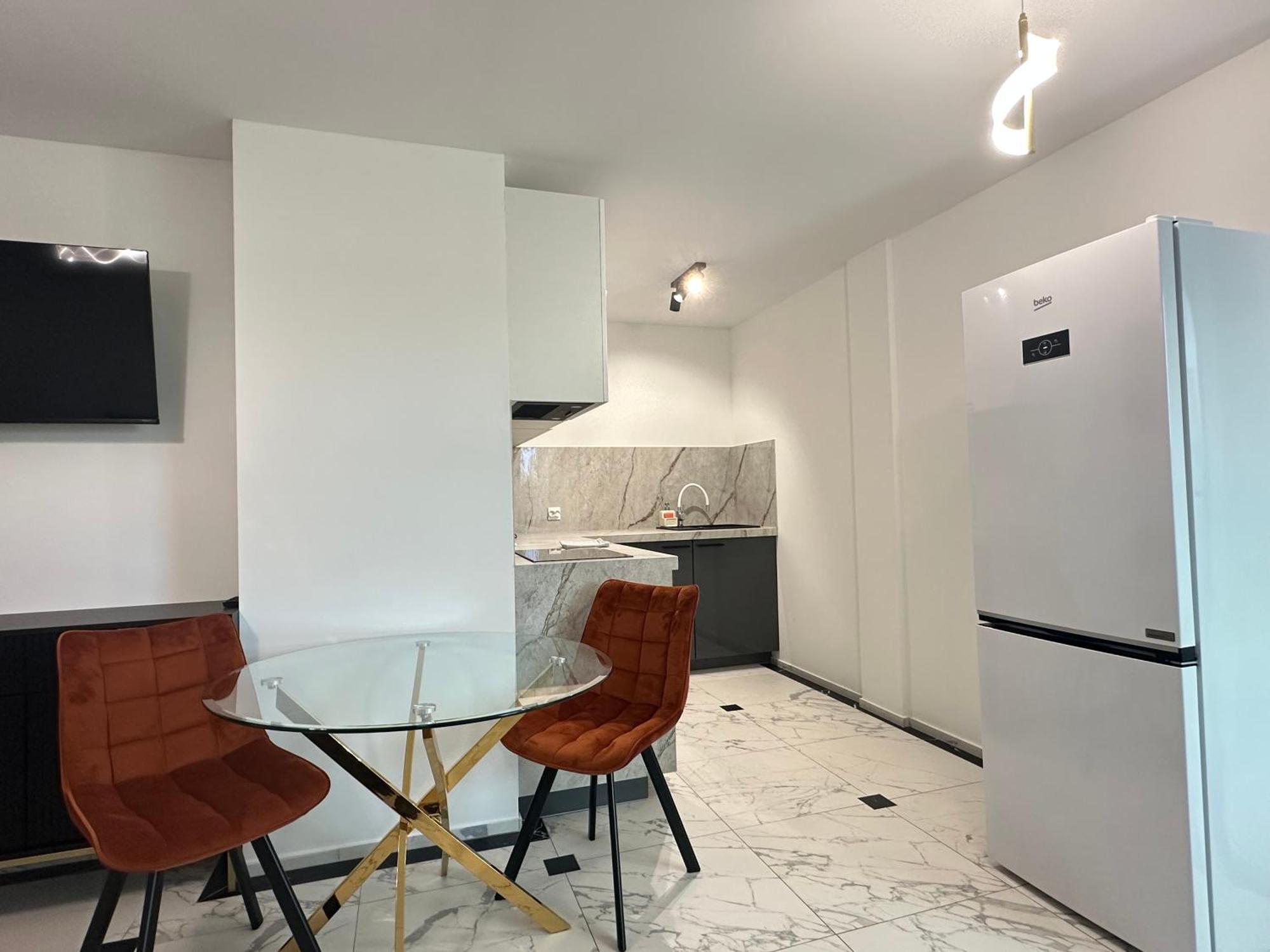 Moveen! Wynajem Apartamentow We Wroclawiu! 10 Minut Od Centrum Bagian luar foto